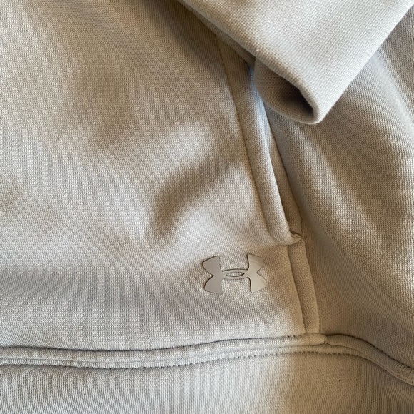 UNDER ARMOUR Quarter Zip - Picture 5 of 8